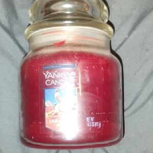 Yankee Candle Festive Red Jar